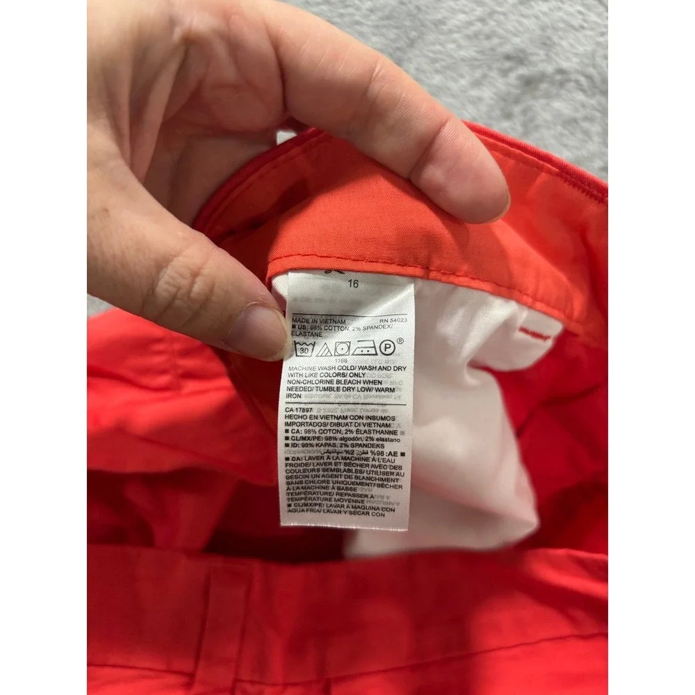 Old Navy brand old